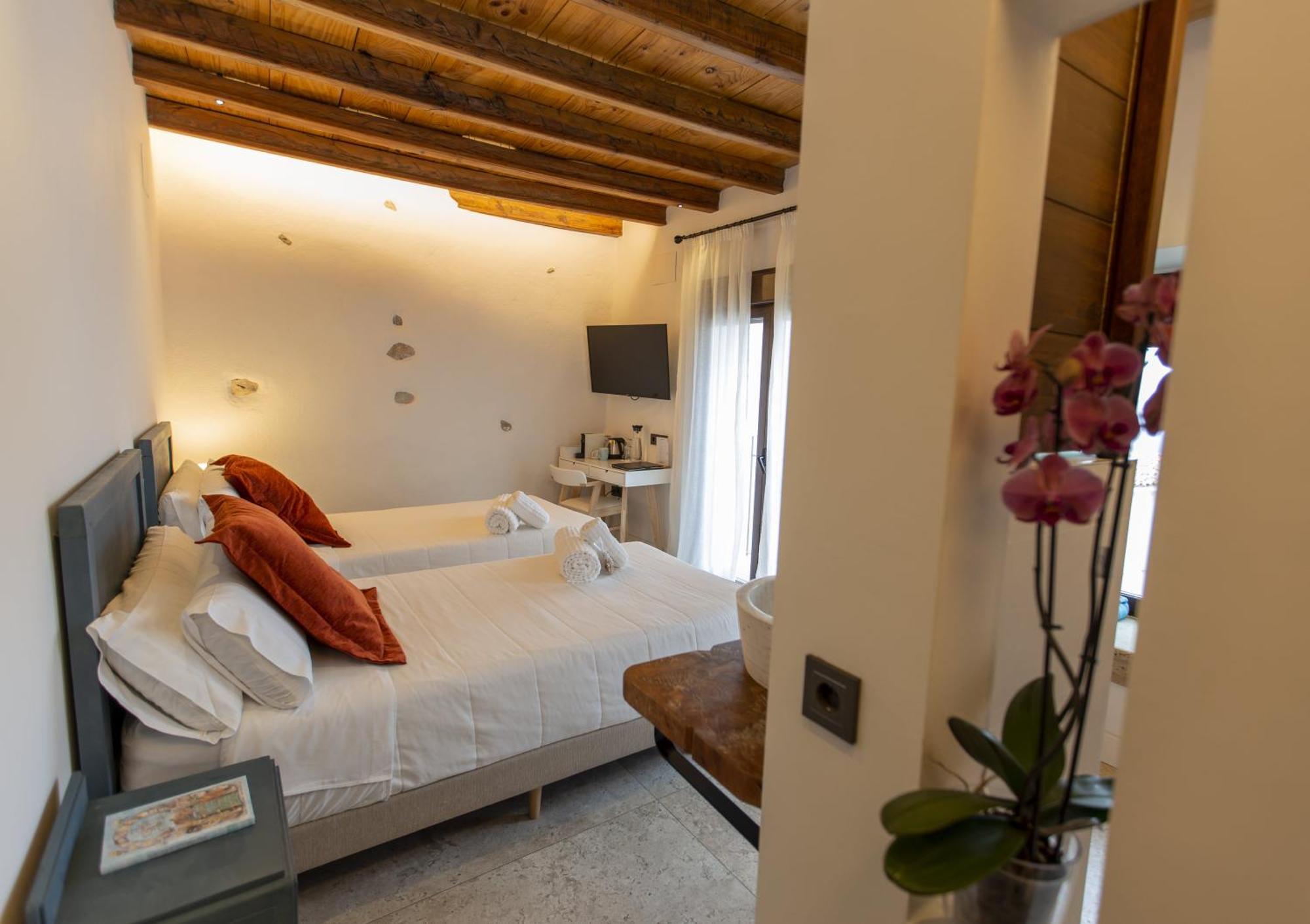Hotel Poeta Jorge Manrique セグラ・デ・ラ・シエラ 部屋 写真