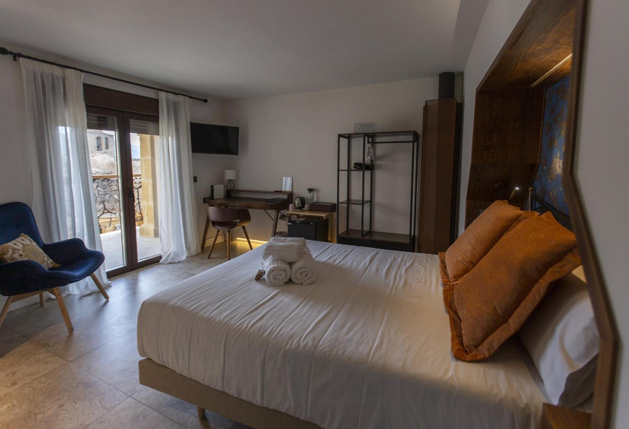 Hotel Poeta Jorge Manrique セグラ・デ・ラ・シエラ 部屋 写真